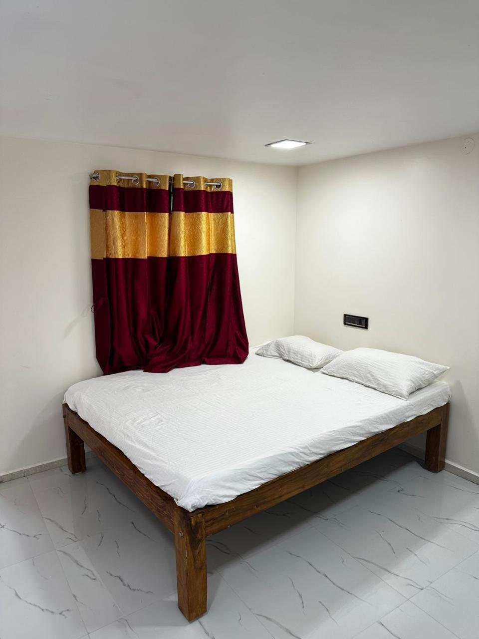 Temple View Home Stay Tiruvannámalaj Kültér fotó