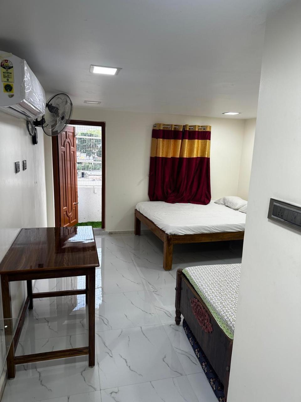 Temple View Home Stay Tiruvannámalaj Kültér fotó