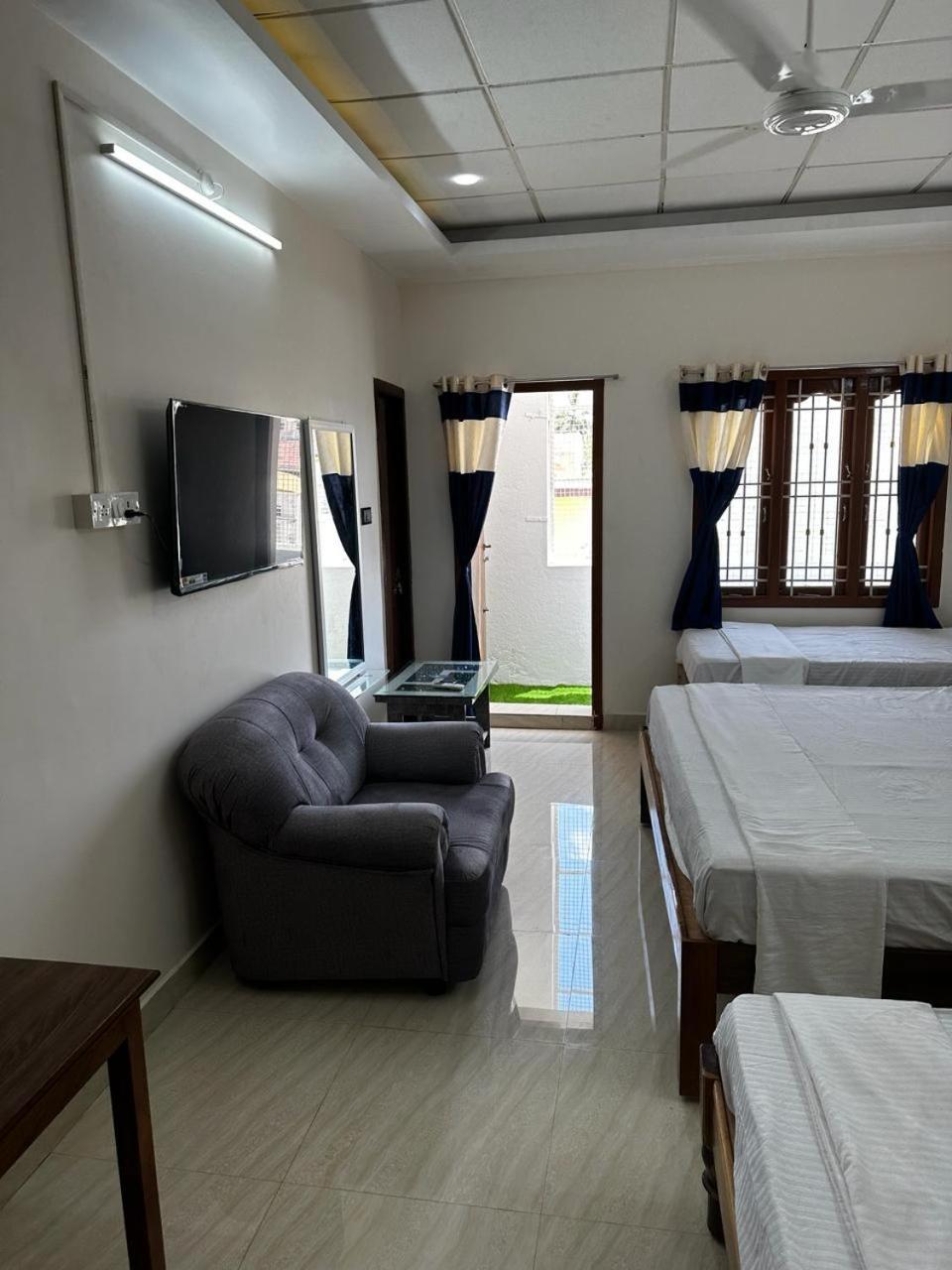 Temple View Home Stay Tiruvannámalaj Kültér fotó