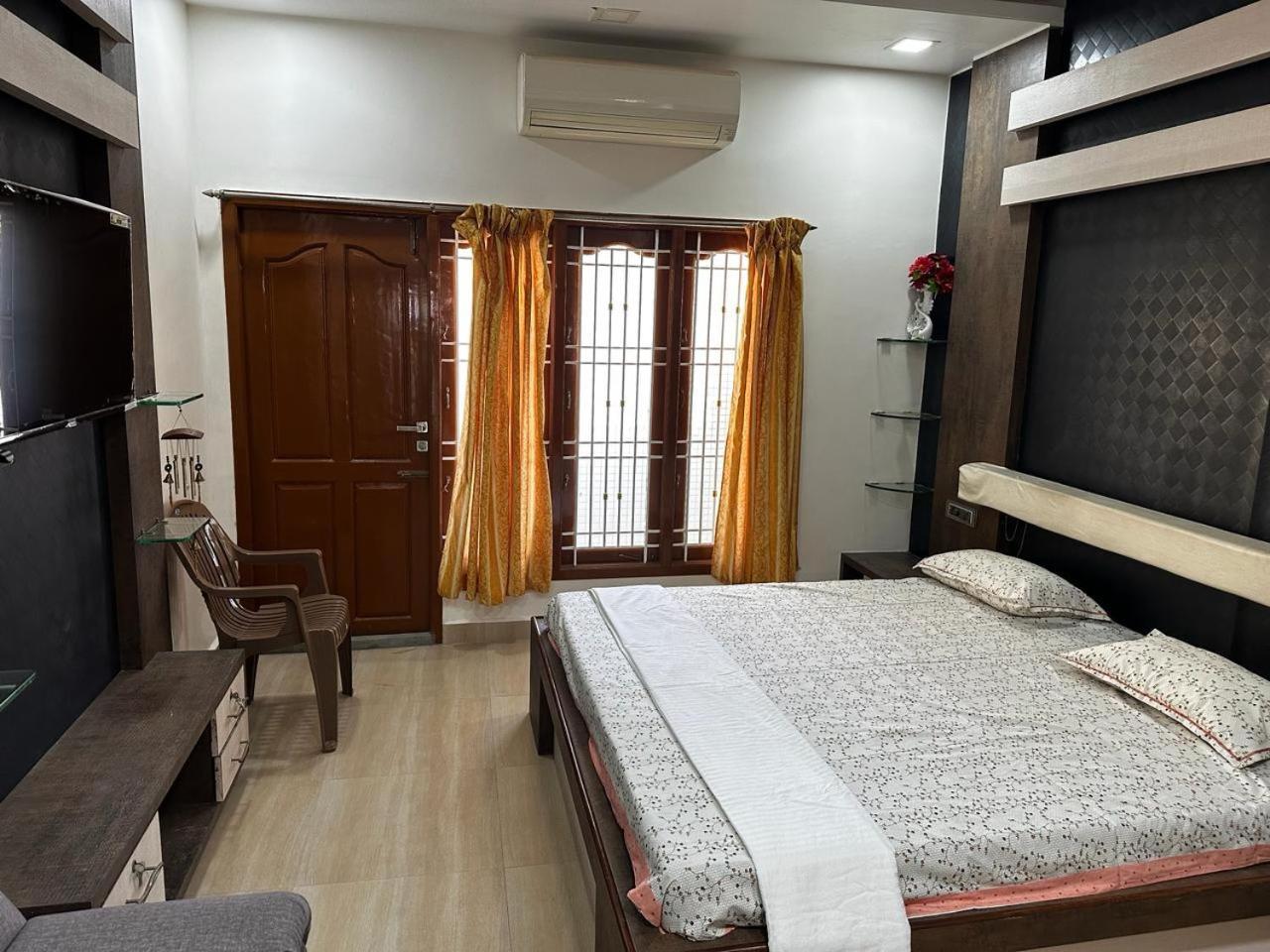 Temple View Home Stay Tiruvannámalaj Kültér fotó
